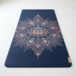 Lotus yoga mat